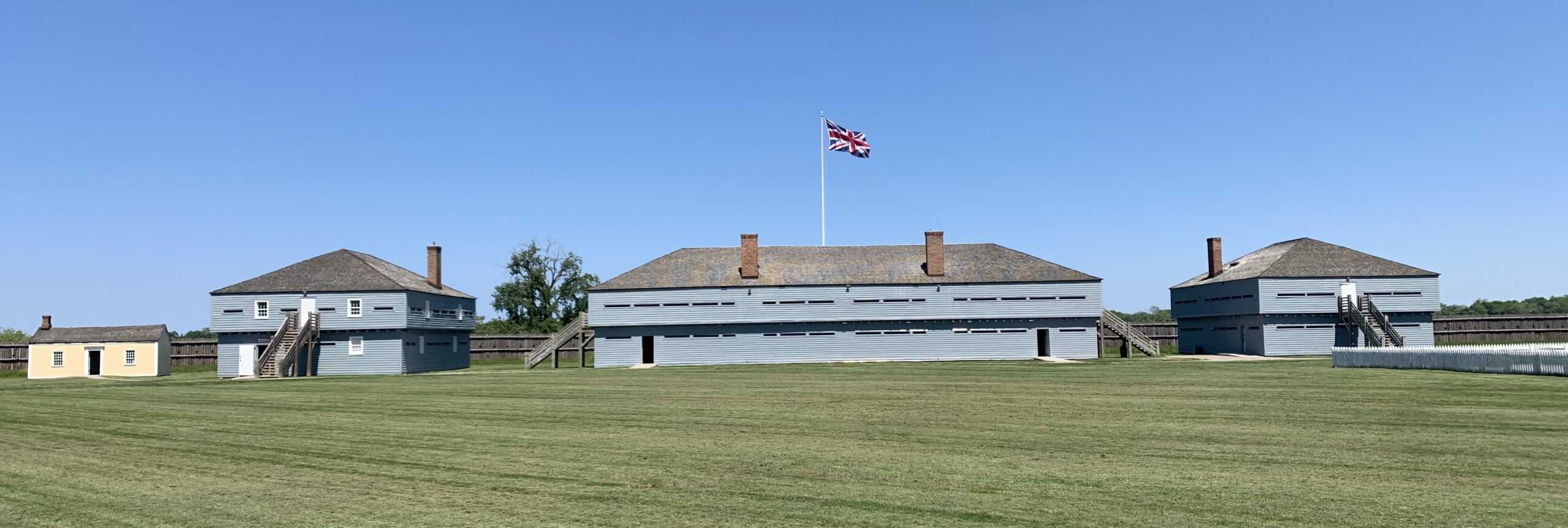 The barracks at Fort George, now a museum and a cool thing to see in Niagara-on-the-Lake