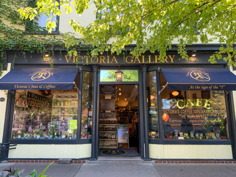 victoria gallery is one of the niagara-on-the-lake shops