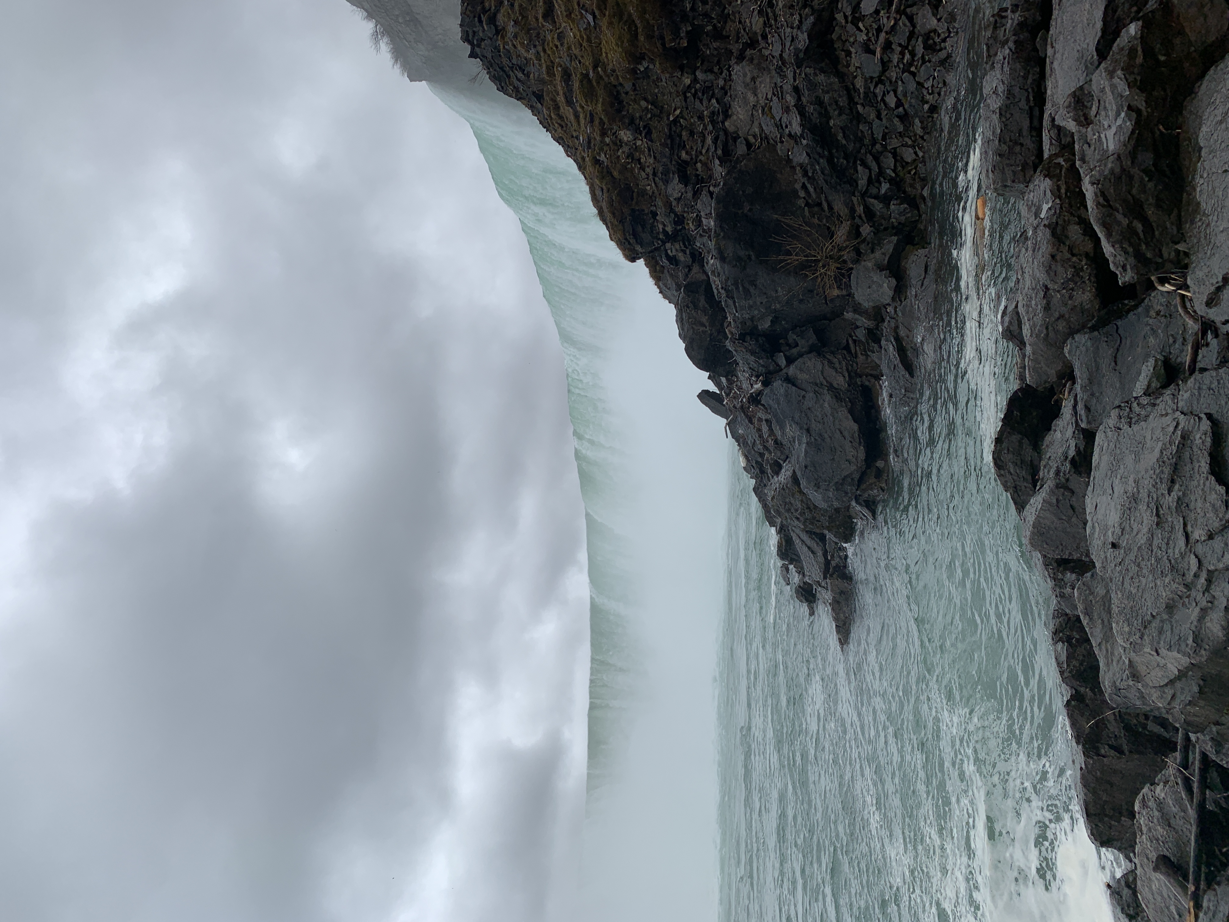 The view of the Horseshoe Falls from the Tunnel