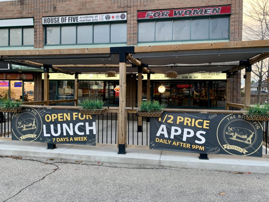 The outside of the Blind Pig pub which is one of the most popular pubs in Niagara Falls.