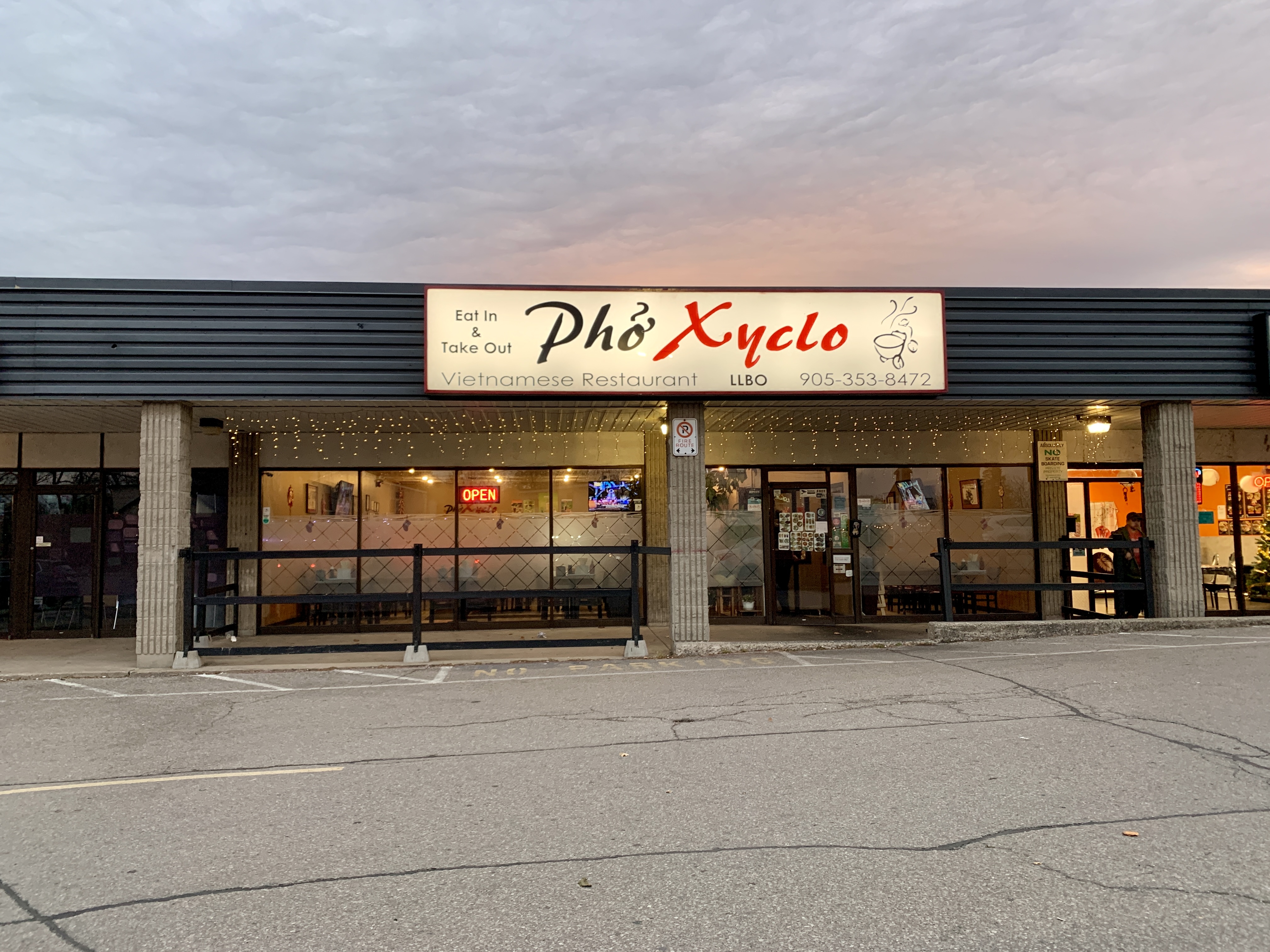 The exterior of Pho Xyclo is modest, but it is the best restaurant in Niagara Falls for Pho.