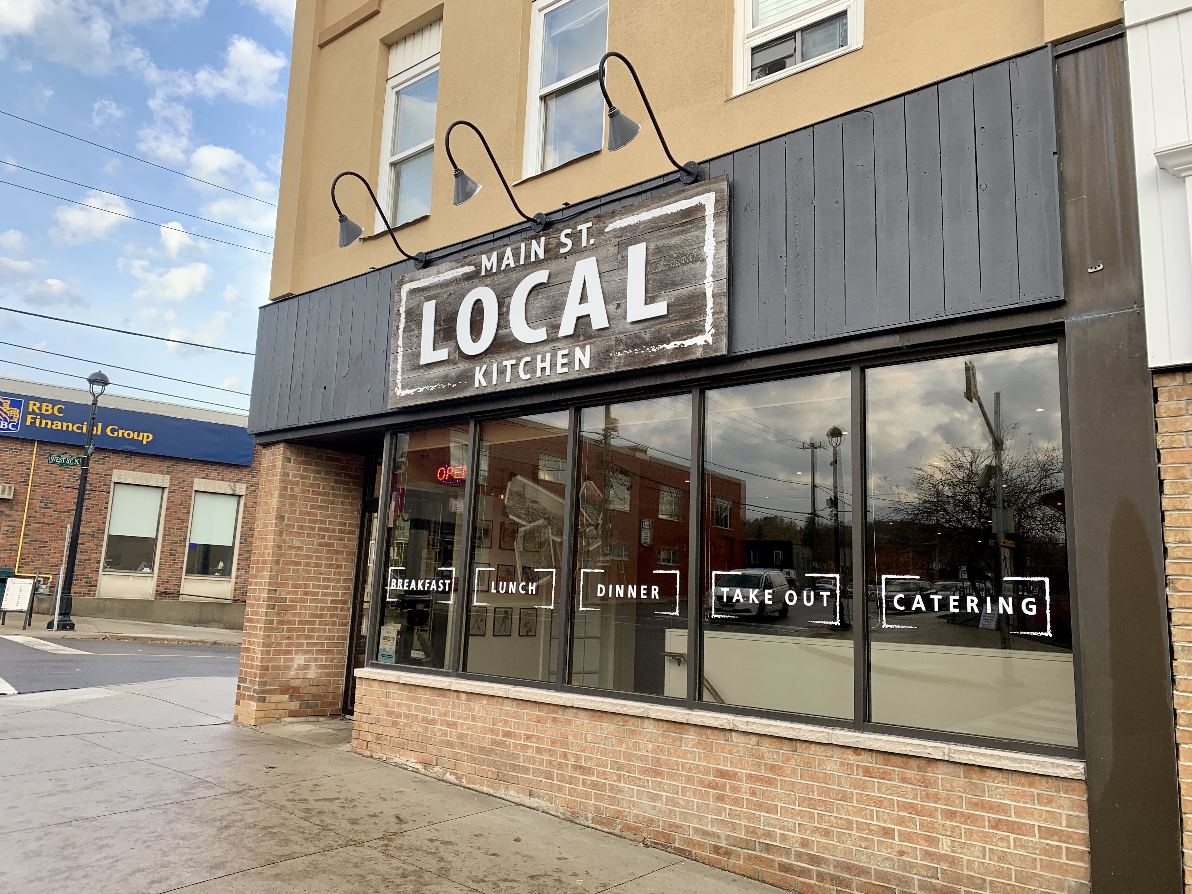 Outside of Main Street Local Kitchen, they serve quality breakfasts in Huntsville.